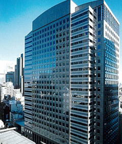 新宿文化クイントビル